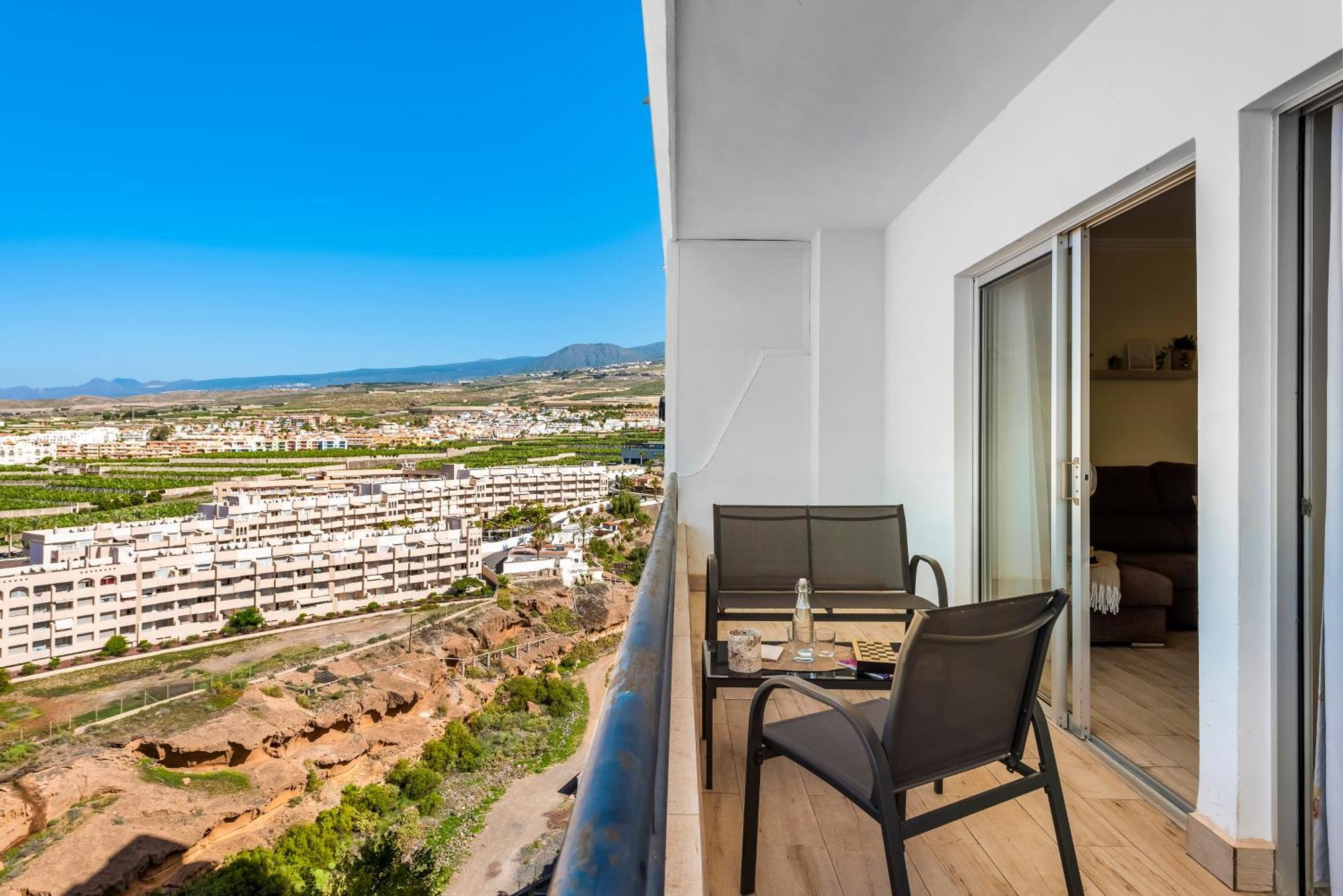 Ocean Smart Home, Hi-end Services, Media Streaming Apartment
